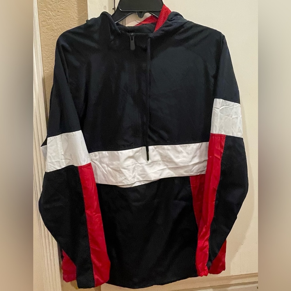Champs windbreaker